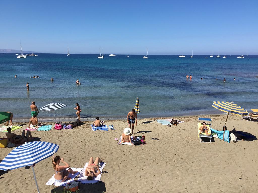 Hotel Vittorio Portopalo Di Capo Passero Exteriör bild