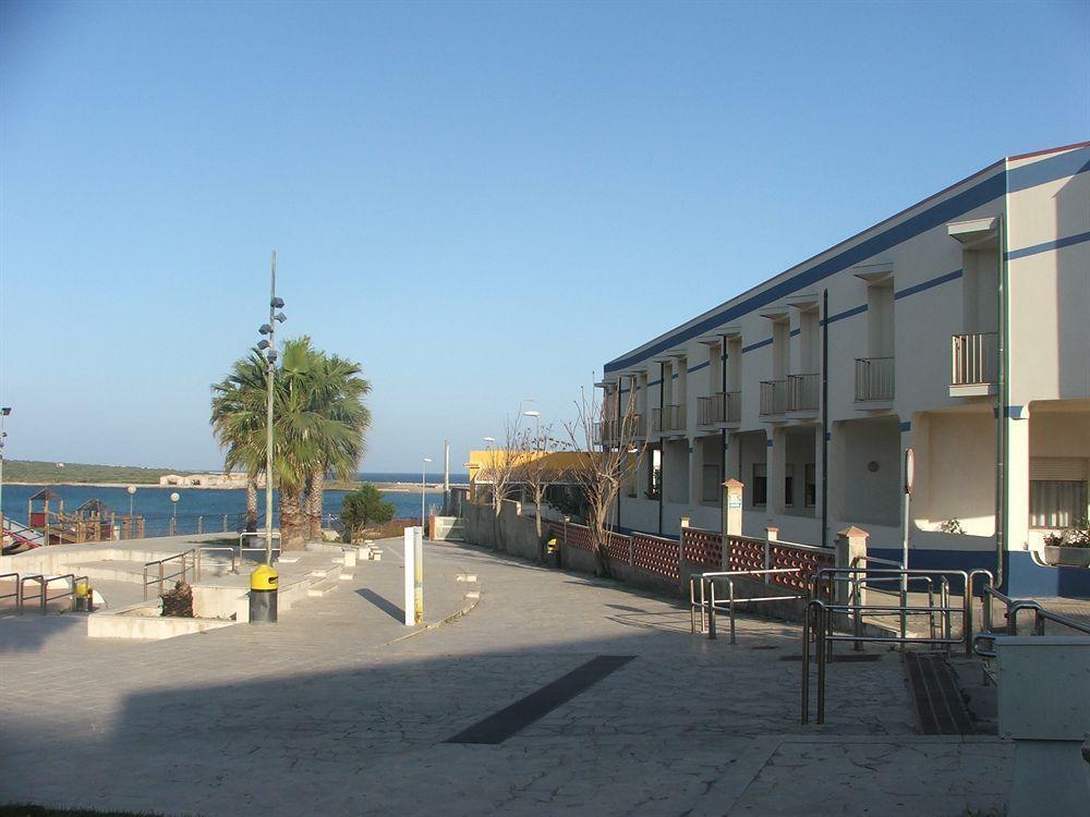 Hotel Vittorio Portopalo Di Capo Passero Exteriör bild