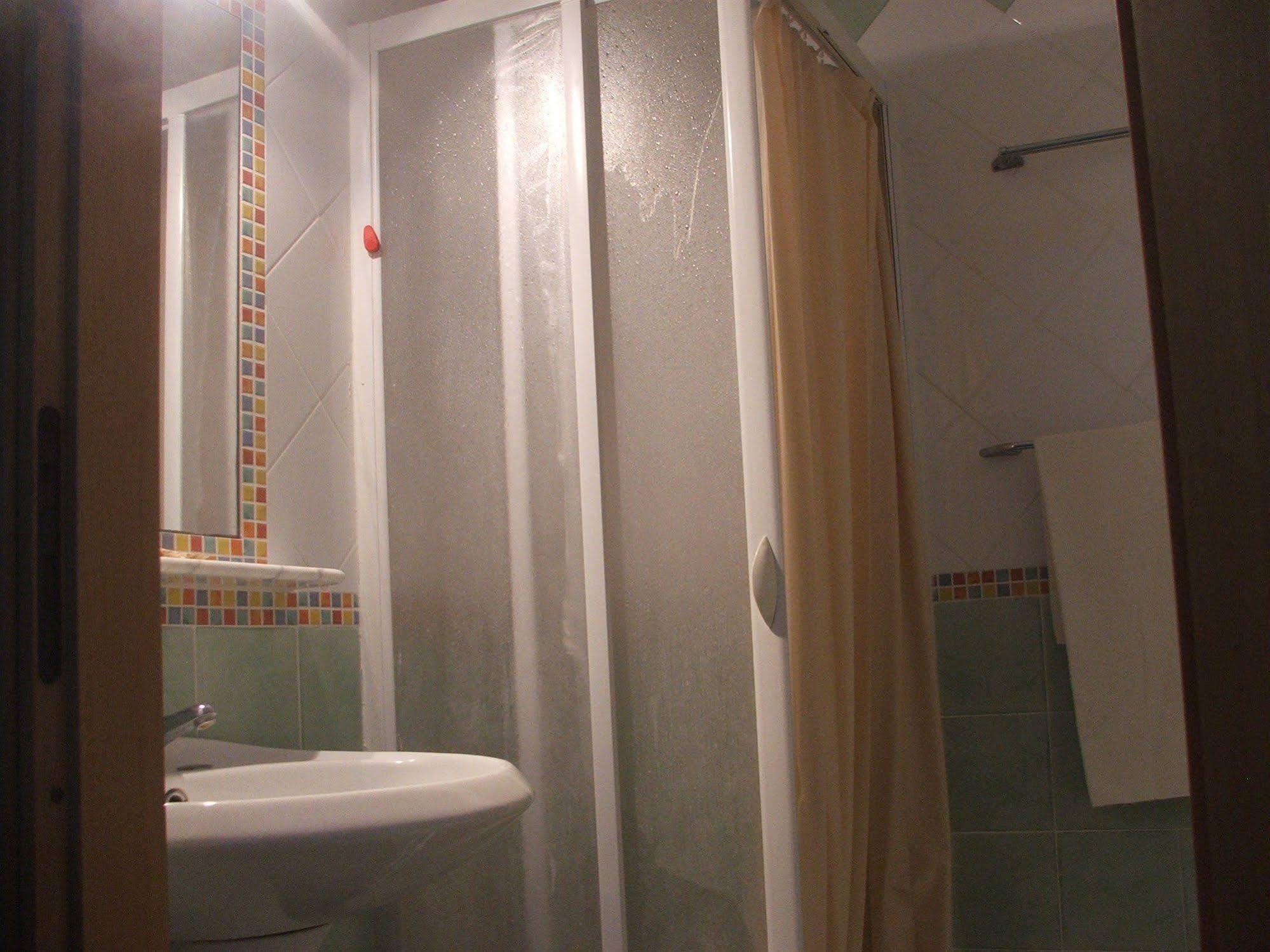 Hotel Vittorio Portopalo Di Capo Passero Exteriör bild